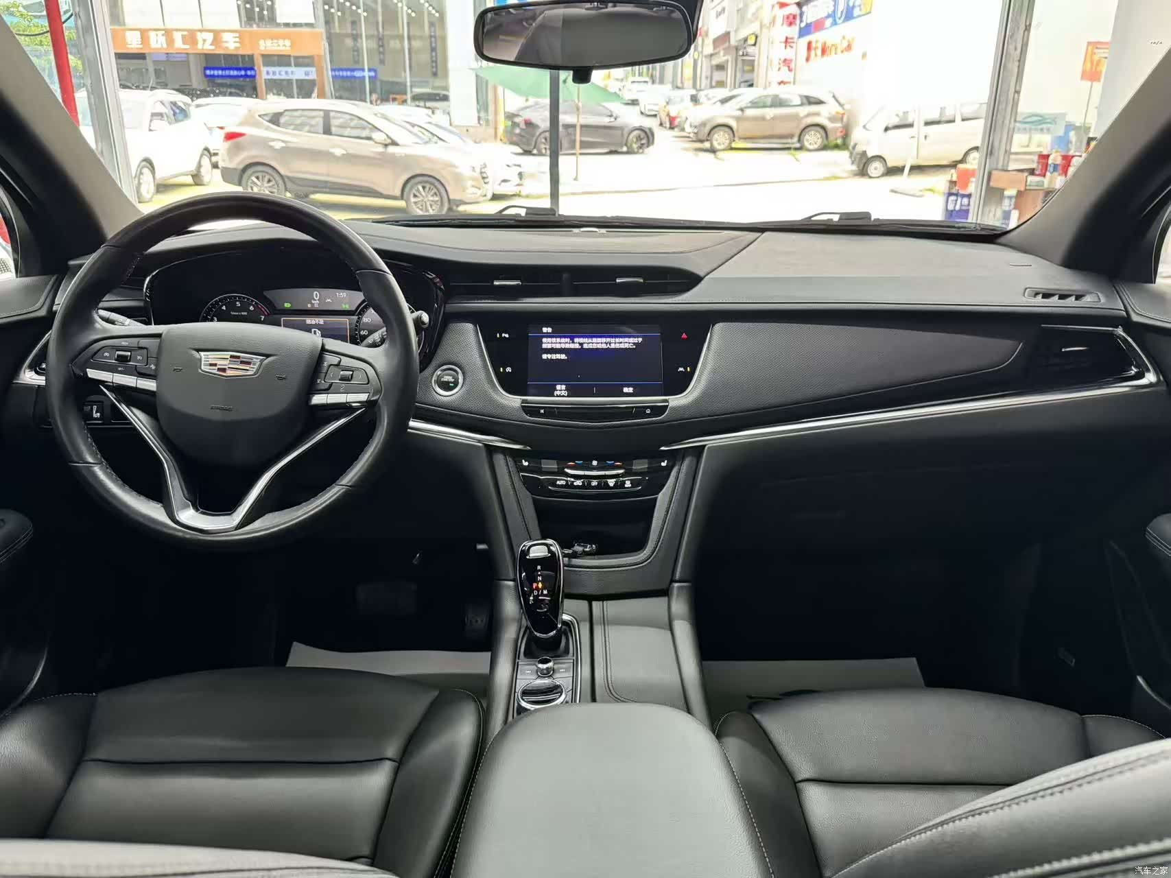 Cadillac XT6, 2022 10