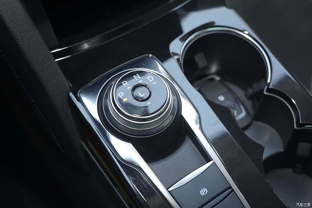 Ford Escape, 2023 9
