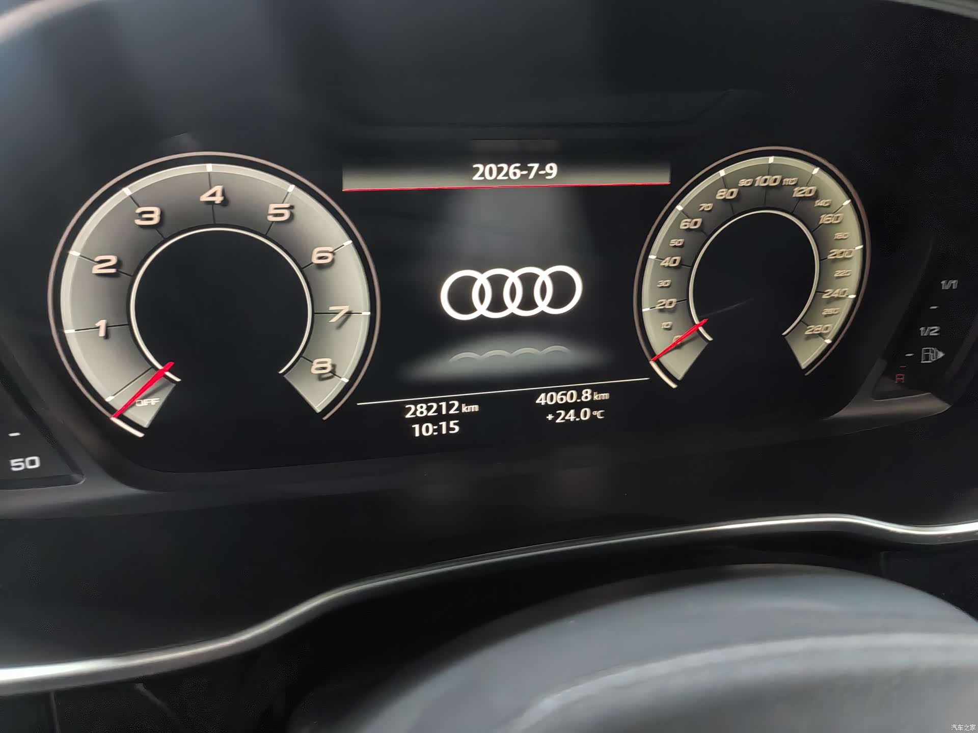 Audi Q3, 2023 13