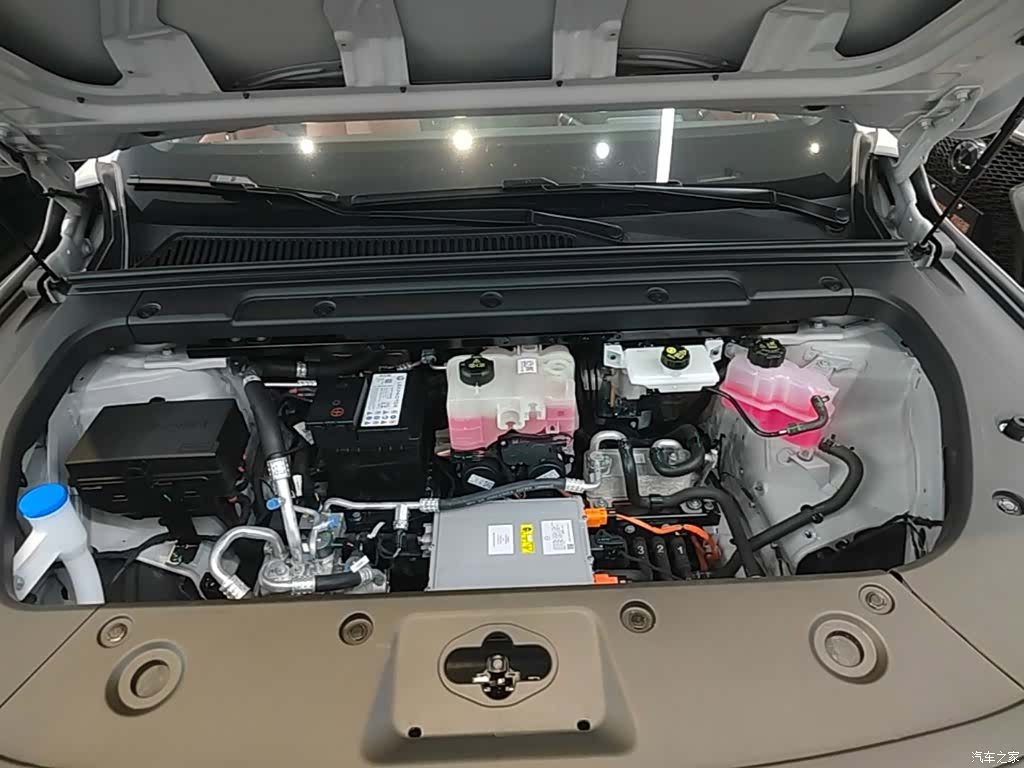 Leapmotor C10, 2025 20