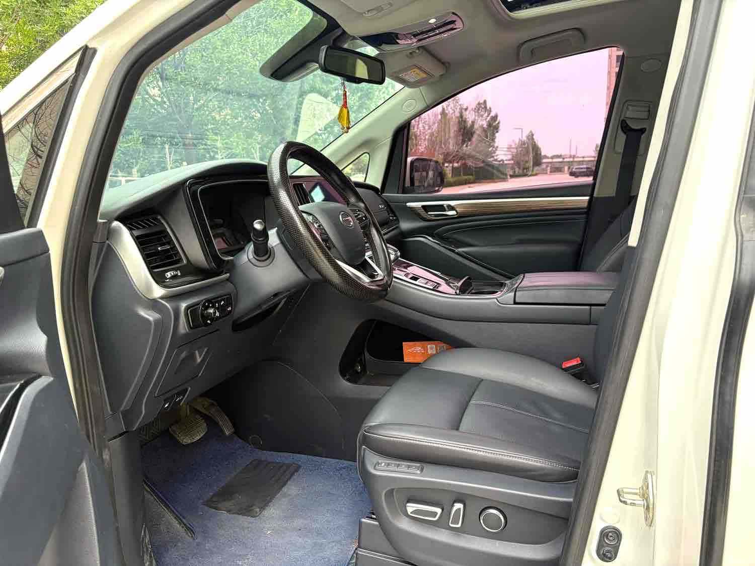Trumpchi M8, 2021 4