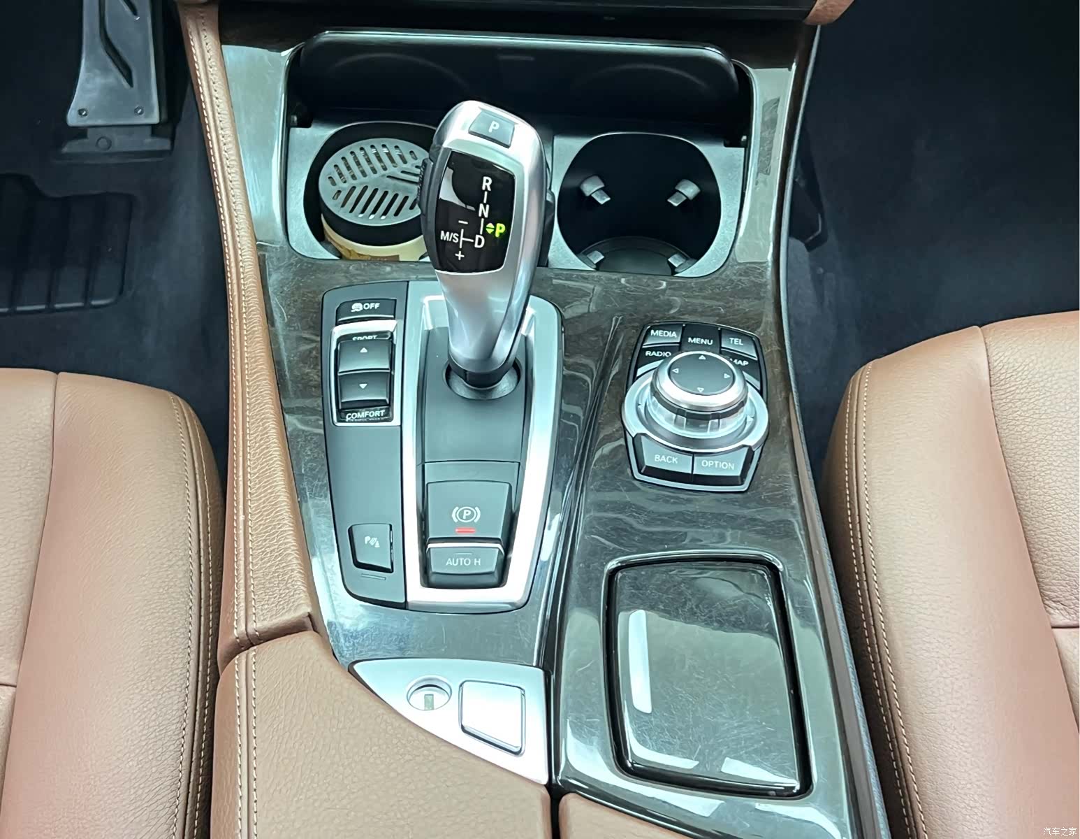BMW 5 Series, 2016 26