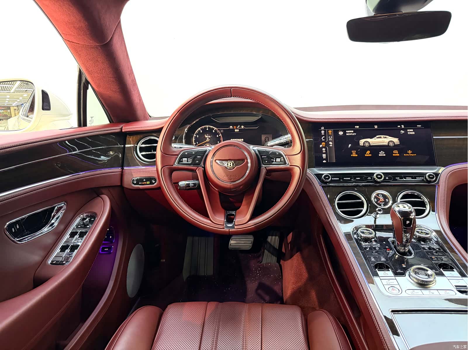 Bentley Continental GT, 2020 9
