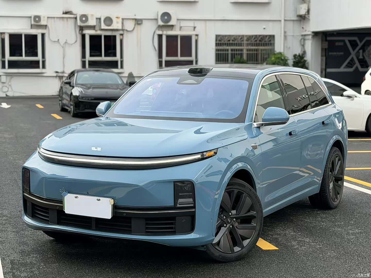 Li Auto L7, 2023 7