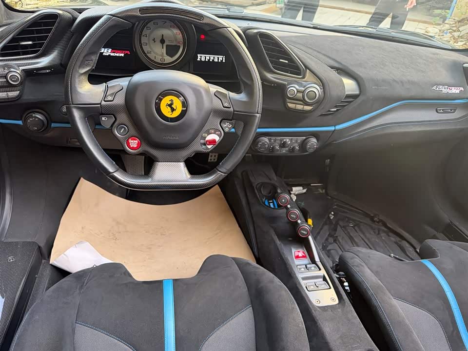 Ferrari 488