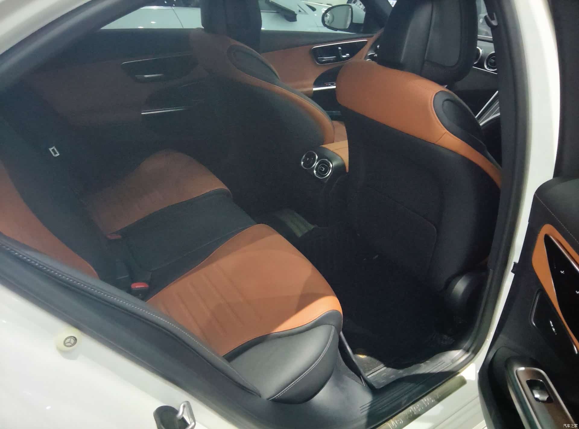 Mercedes-Benz C-Class, 2024 все фото