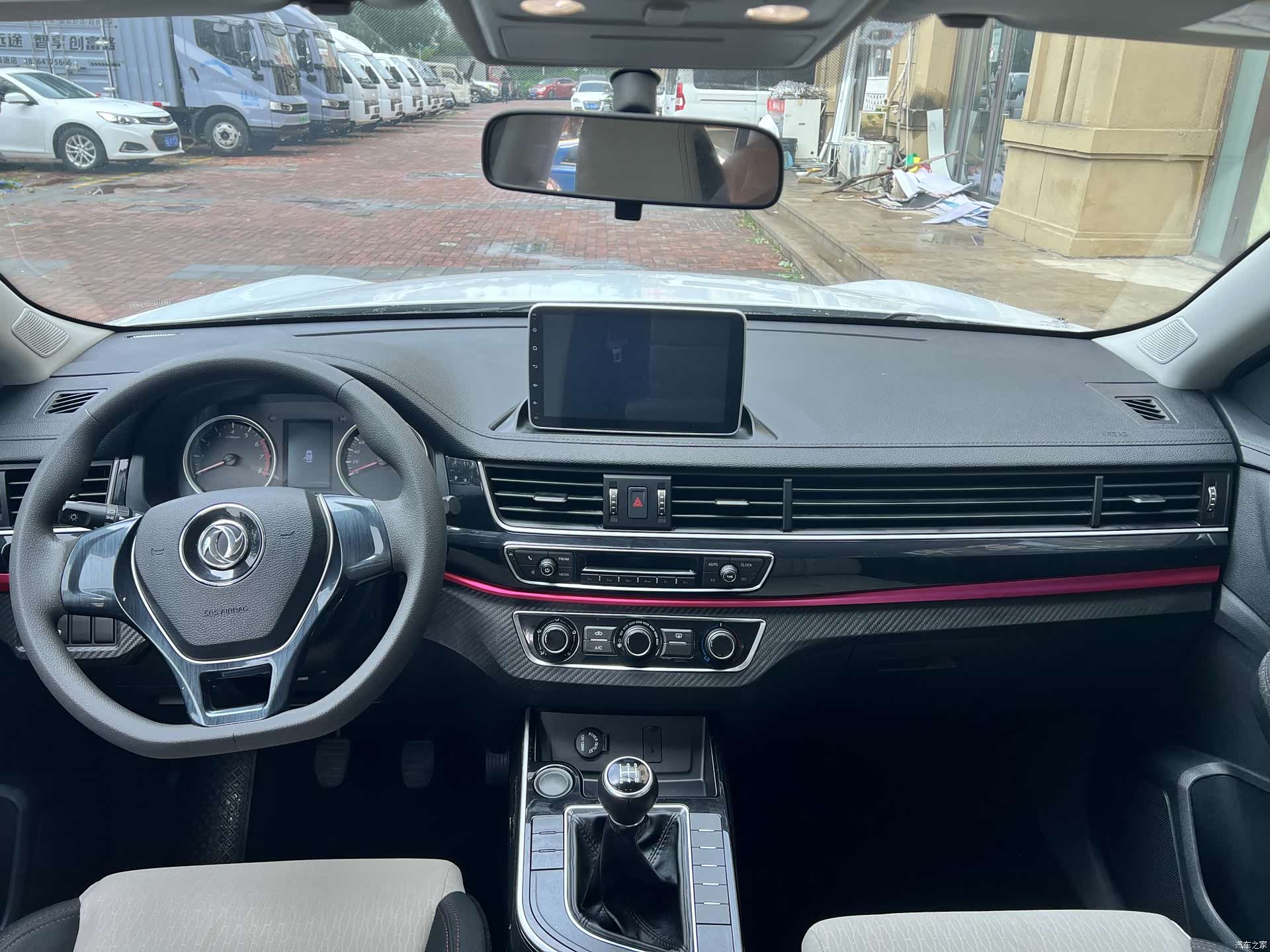 DongFeng T5, 2019 13
