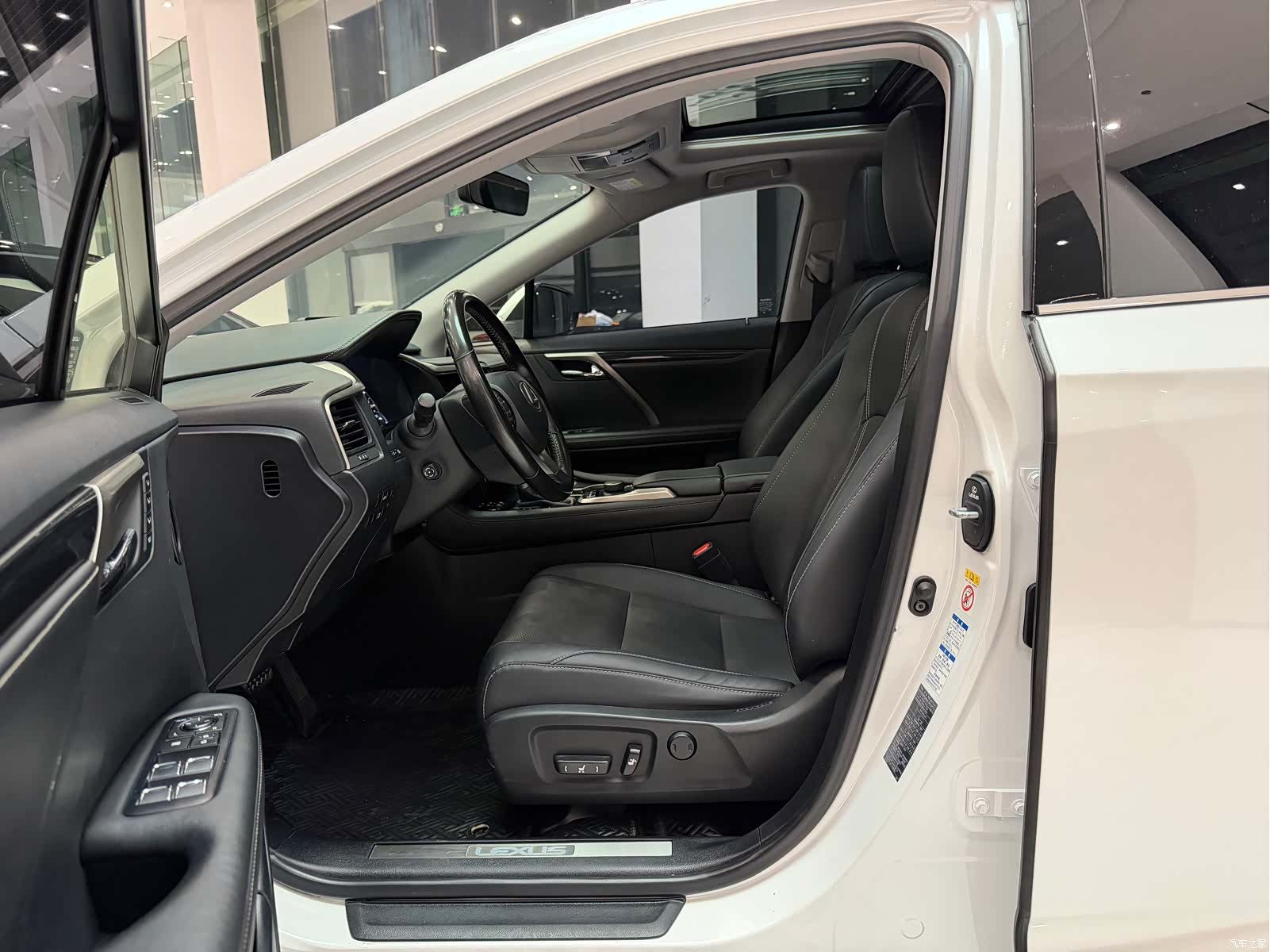 Lexus RX, 2018 8