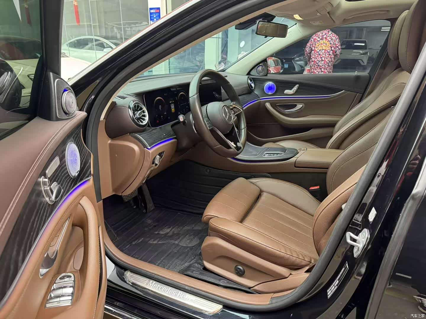 Mercedes-Benz E-Class, 2022 3