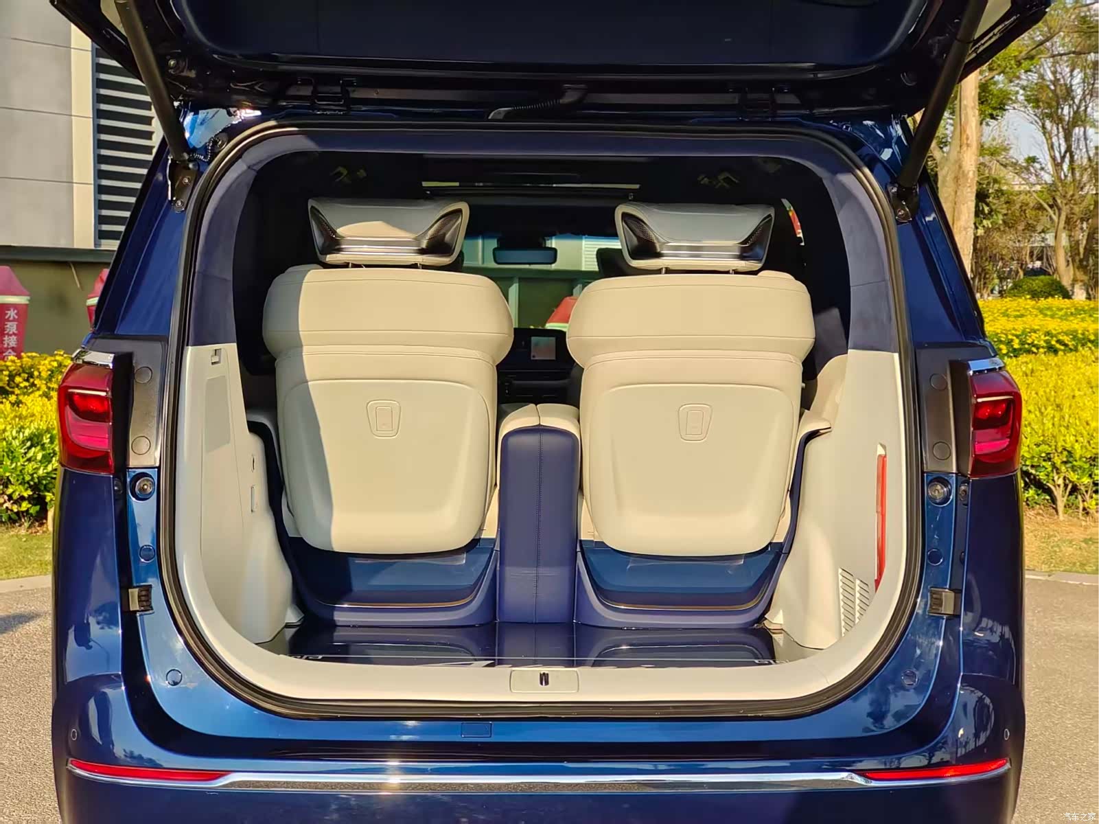 Buick GL8, 2020 12