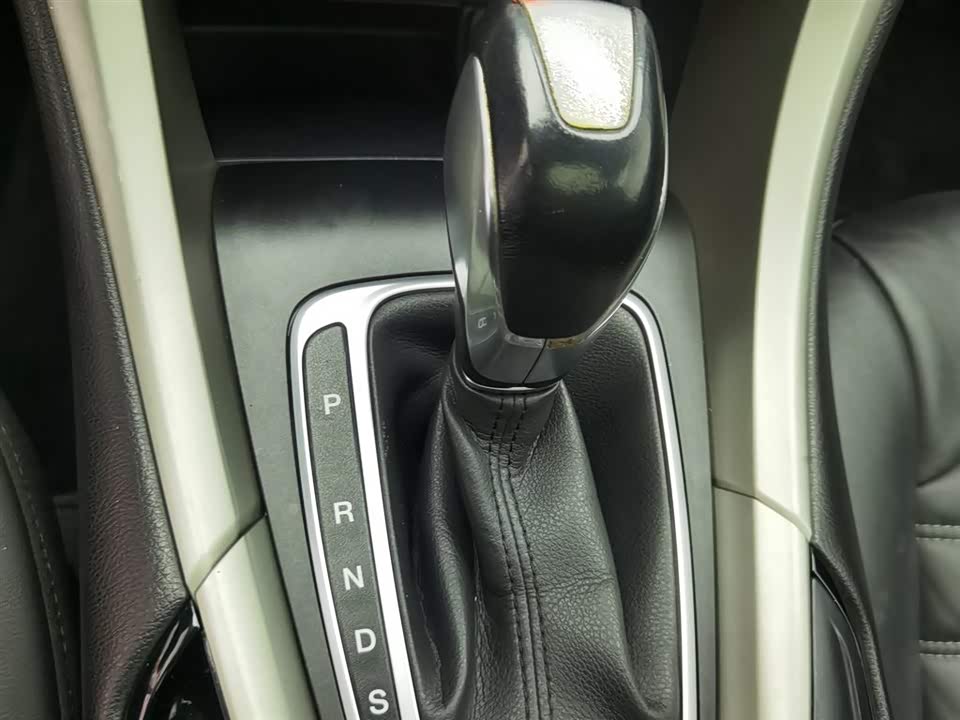 Ford Mondeo Ford Mondeo