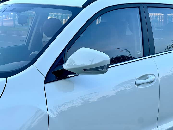 BAIC shen bao X35 2016 1.5L АКПП Luxury