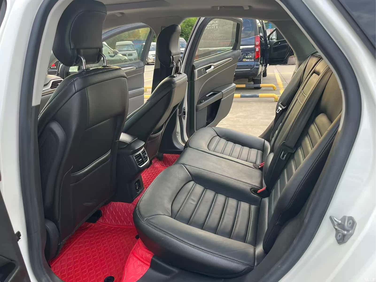 Ford Mondeo, 2014 все фото