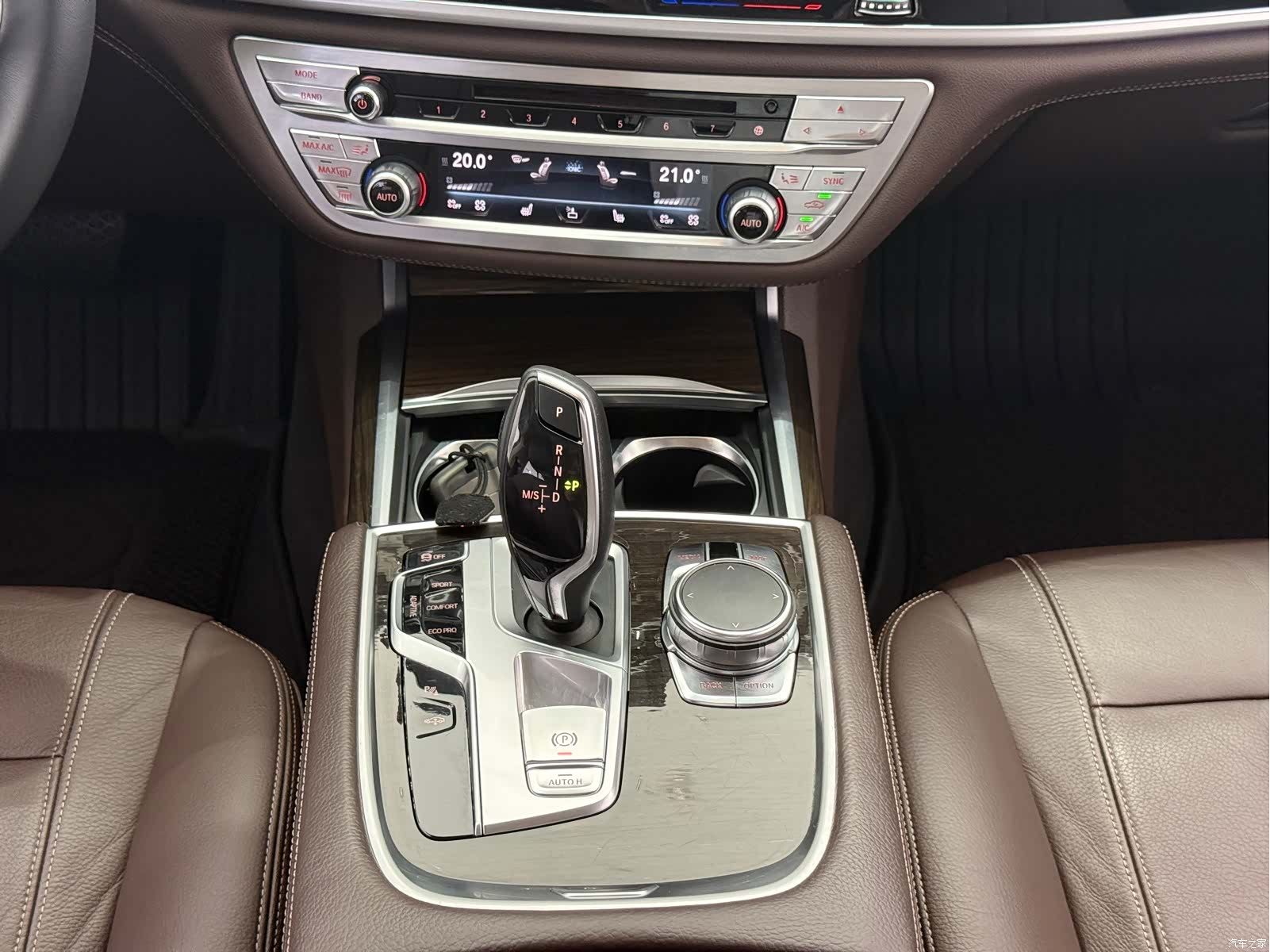 BMW 7 Series, 2016 11