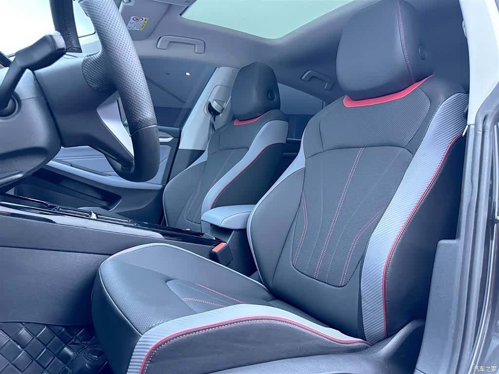 Volkswagen Lamando, 2023 16