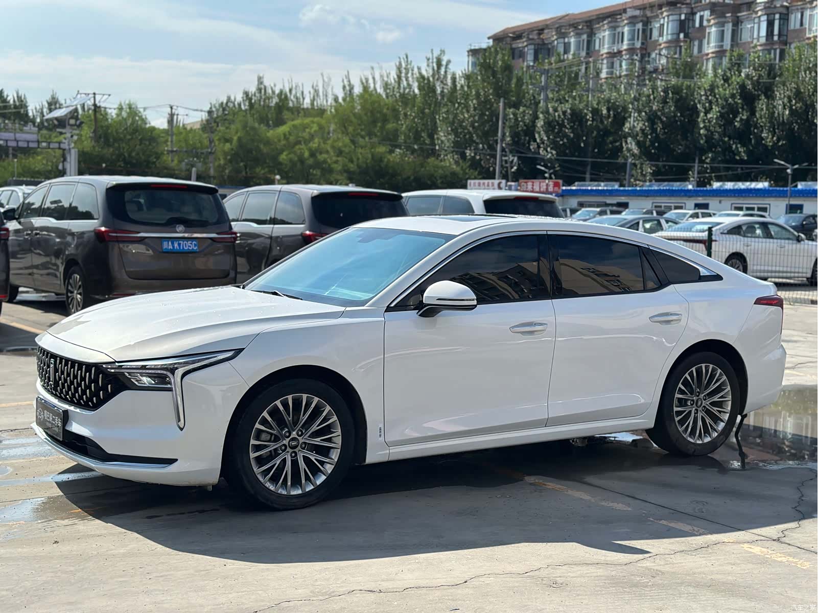 Bestune B70, 2022 8