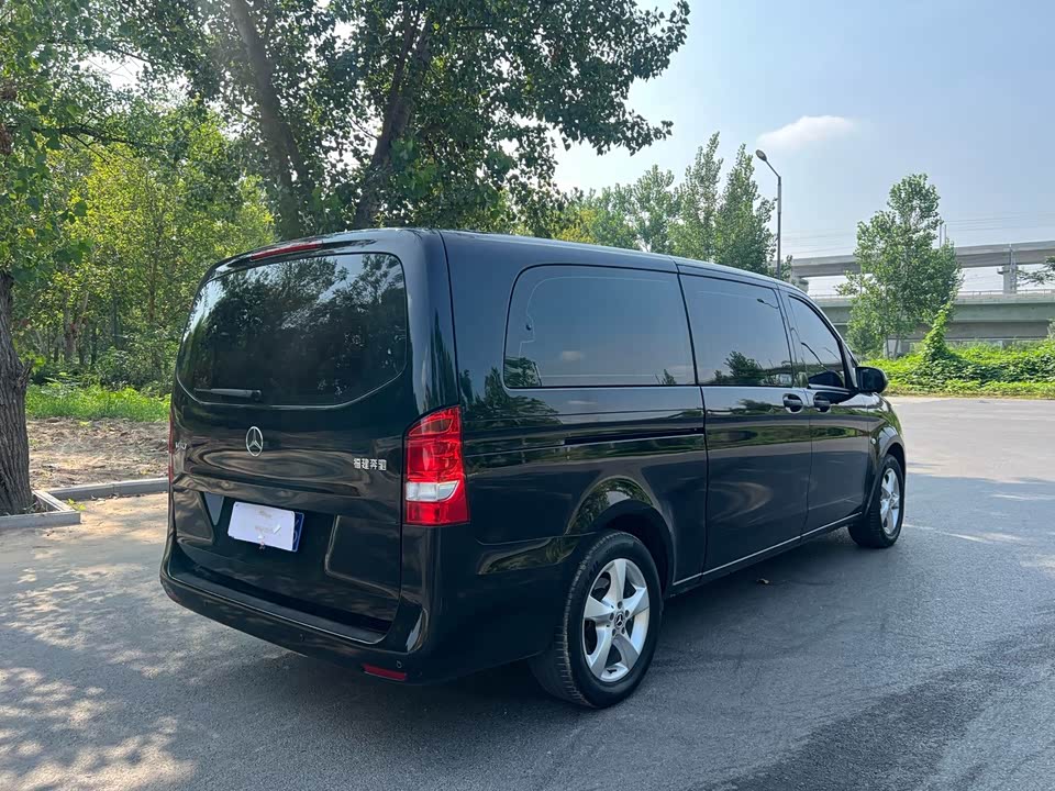 Mercedes-Benz Vito Mercedes-Benz Vito