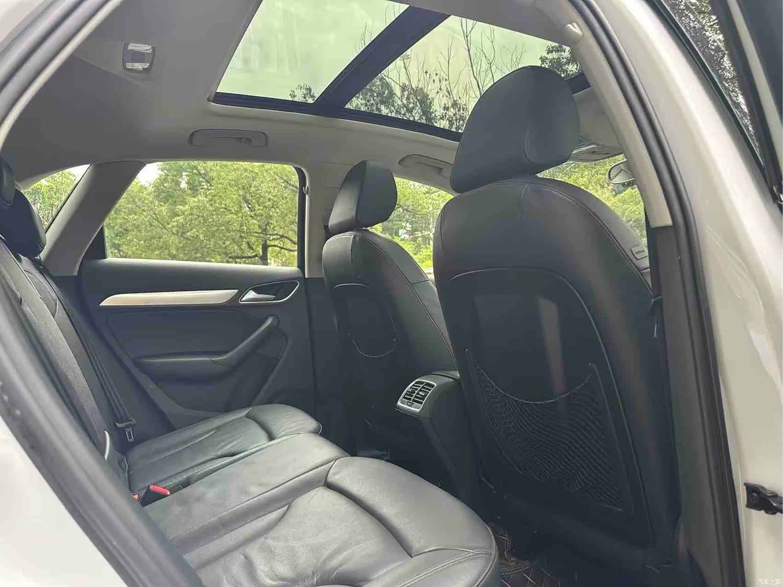 Audi Q3, 2016 12