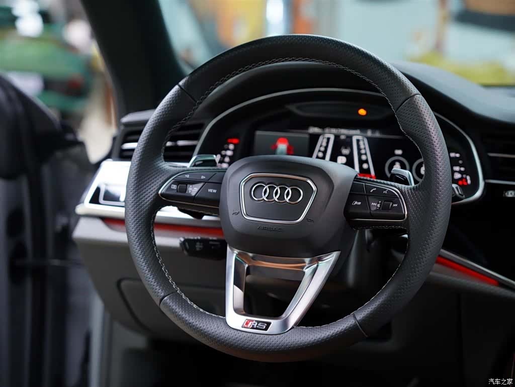 Audi Q8, 2023 50