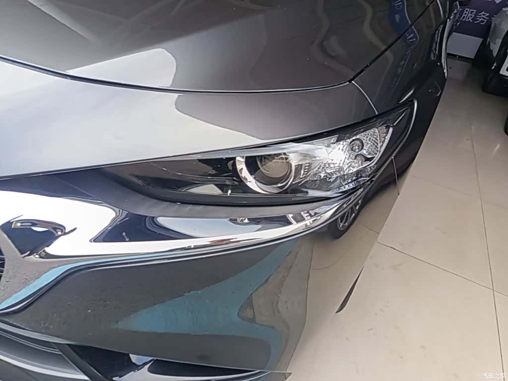 Mazda Mazda3, 2023 24
