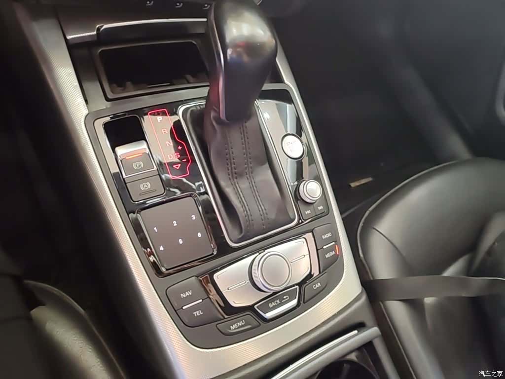 Audi A6L, 2017 14