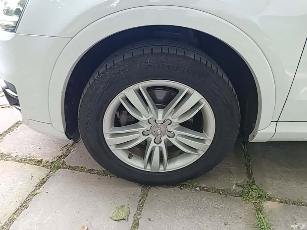 Audi Q3, 2014 23