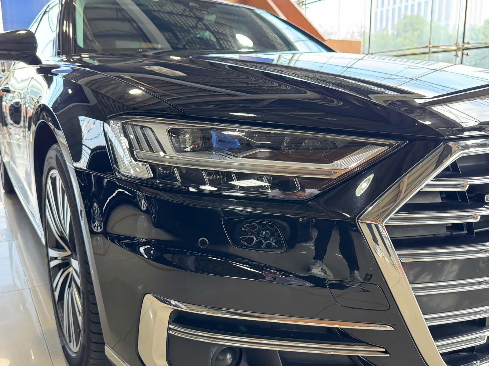 Audi A8L, 2021 все фото