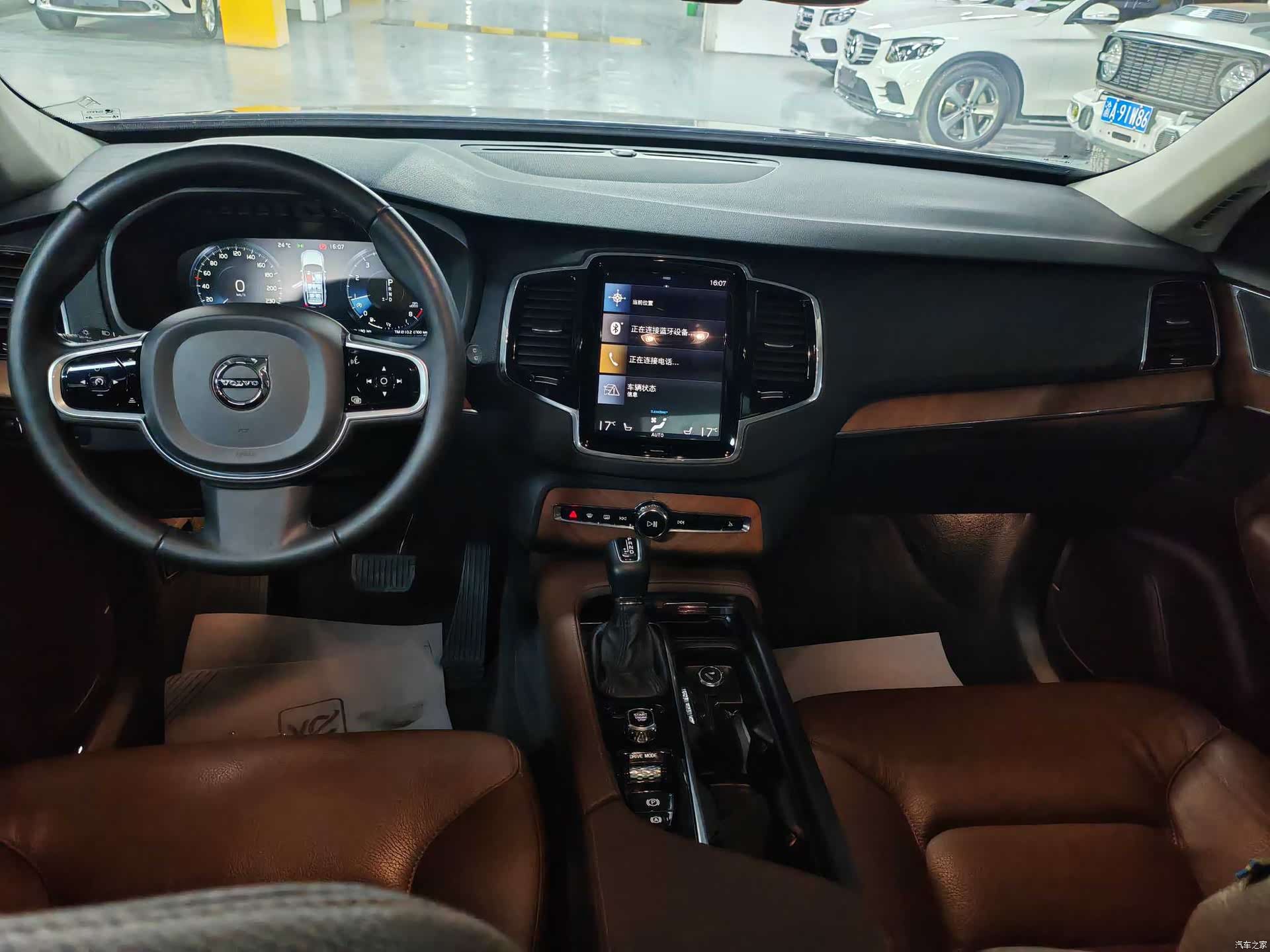 Volvo XC90, 2020 все фото