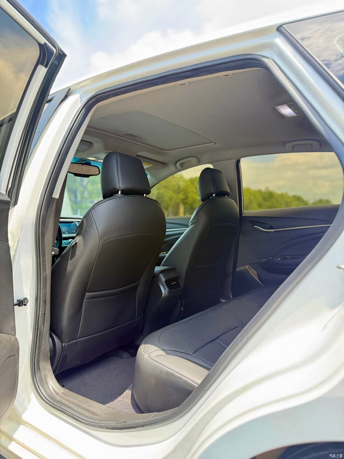 Buick V, 2019 6