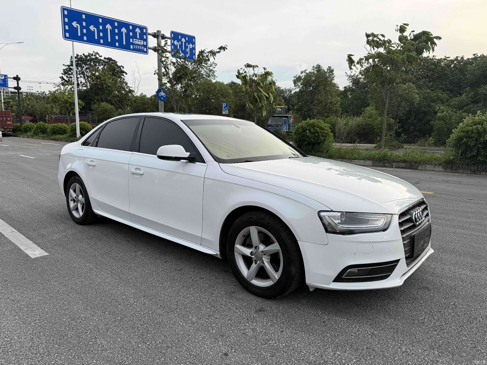 Audi A4L, 2014 3