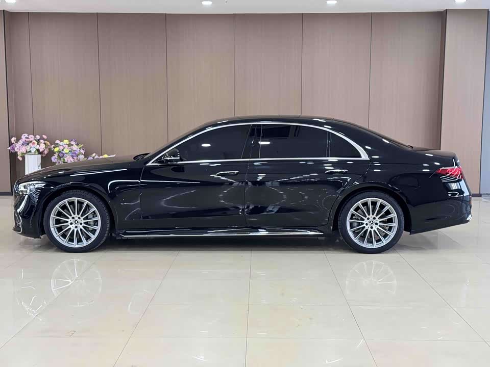 Mercedes-Benz S-class