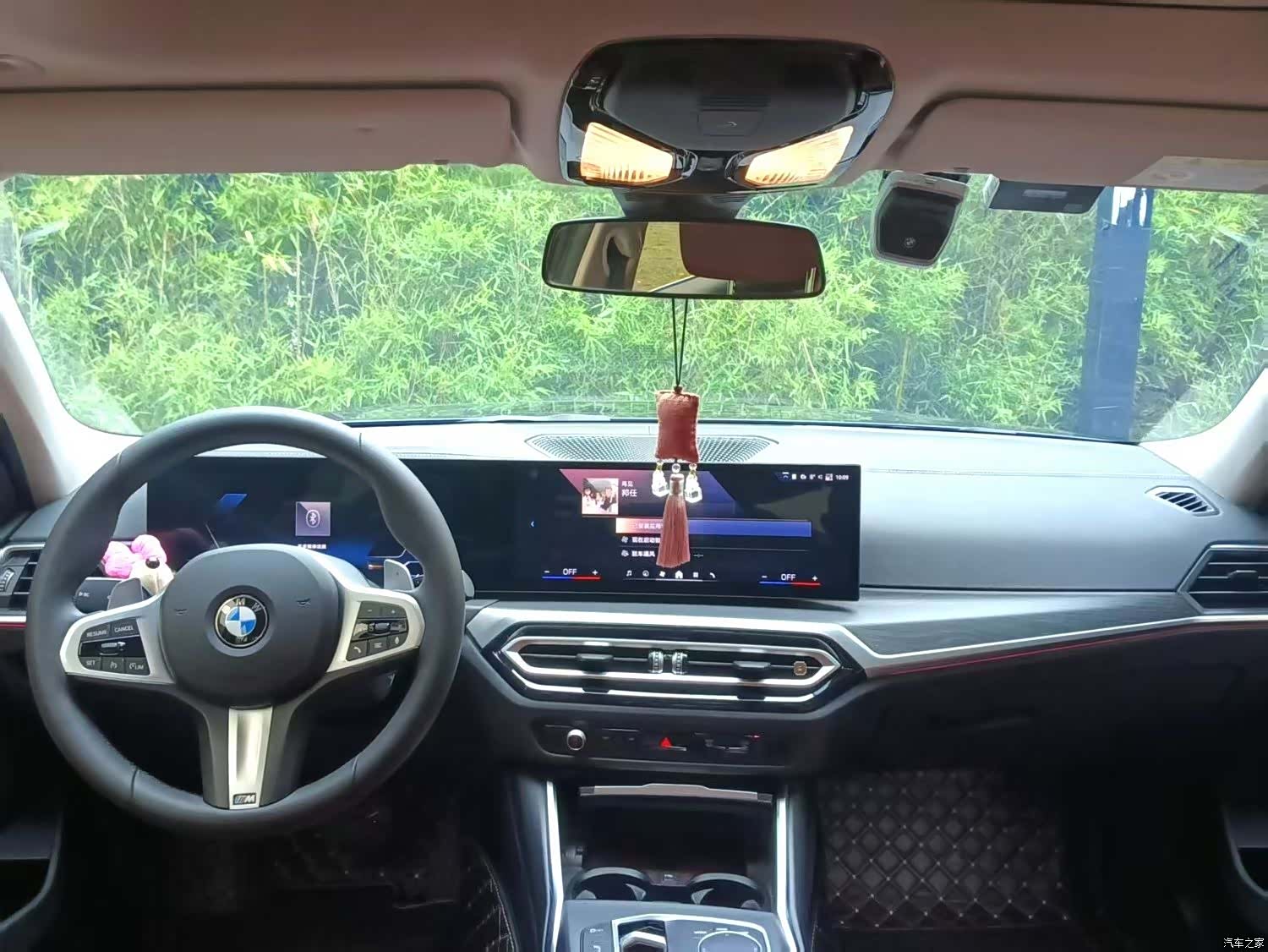 BMW 3 Series, 2024 14