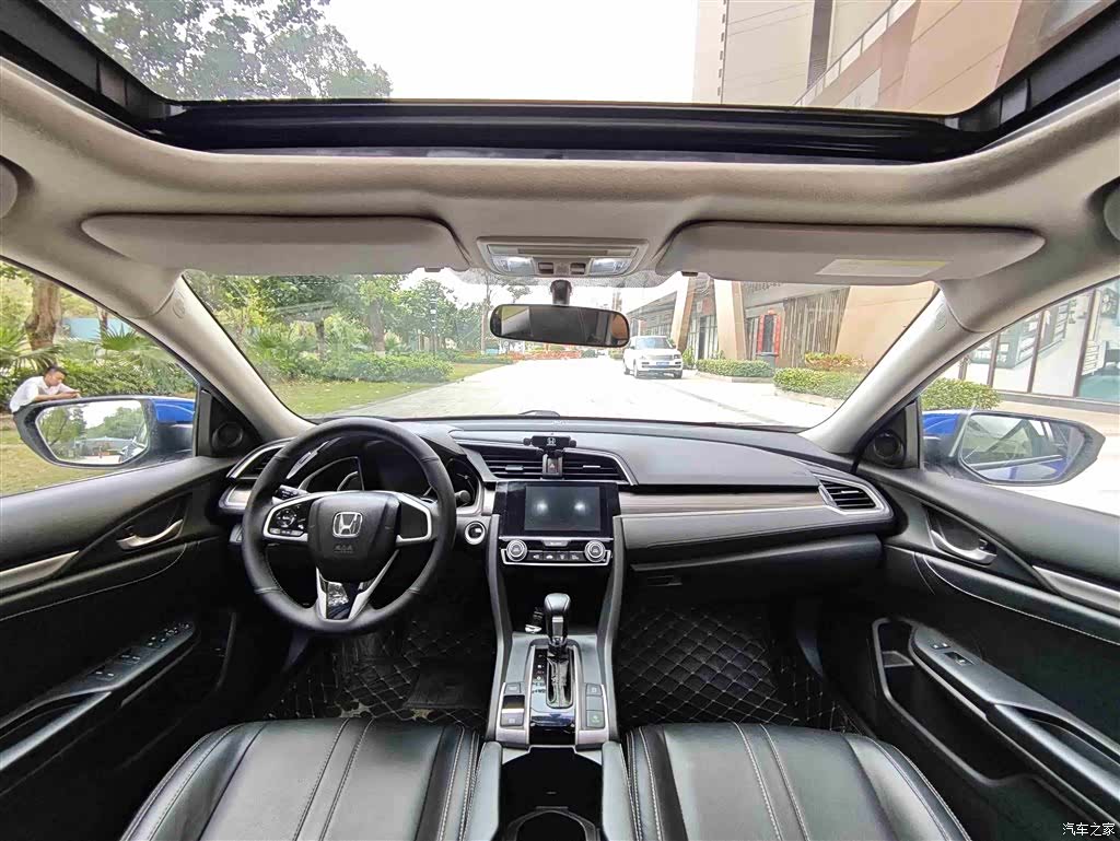 Honda Civic, 2019 11