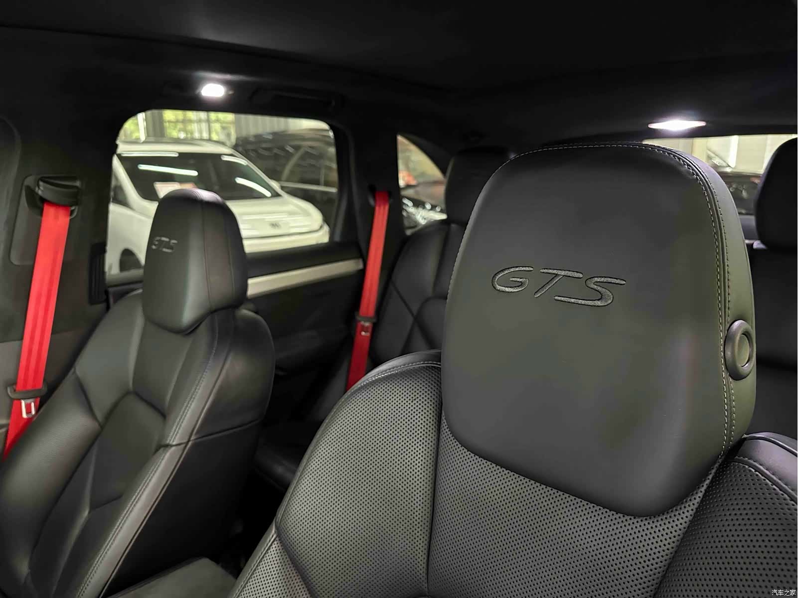 Porsche Cayenne, 2016 16