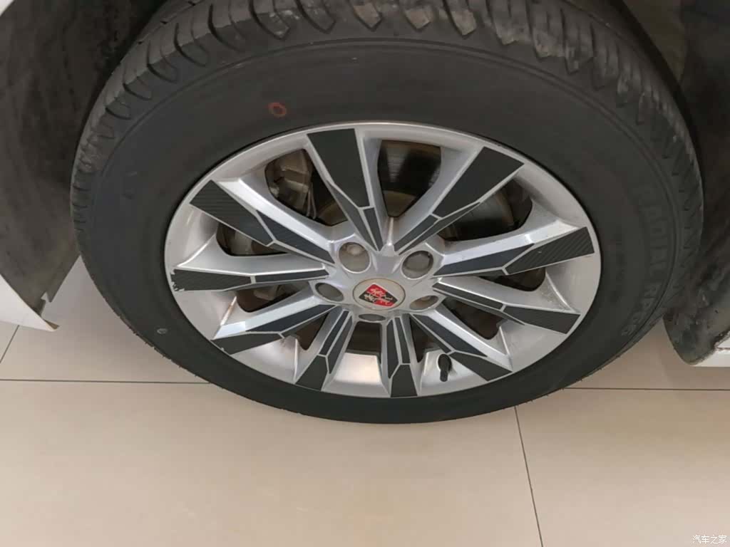 Roewe i6, 2017 23