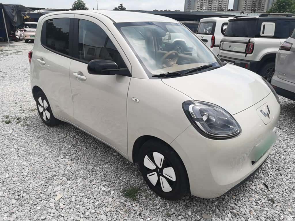 Wuling MINIEV, 2025 4