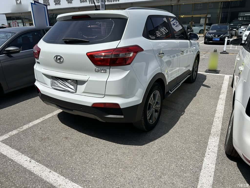 Hyundai ix25, 2017 10