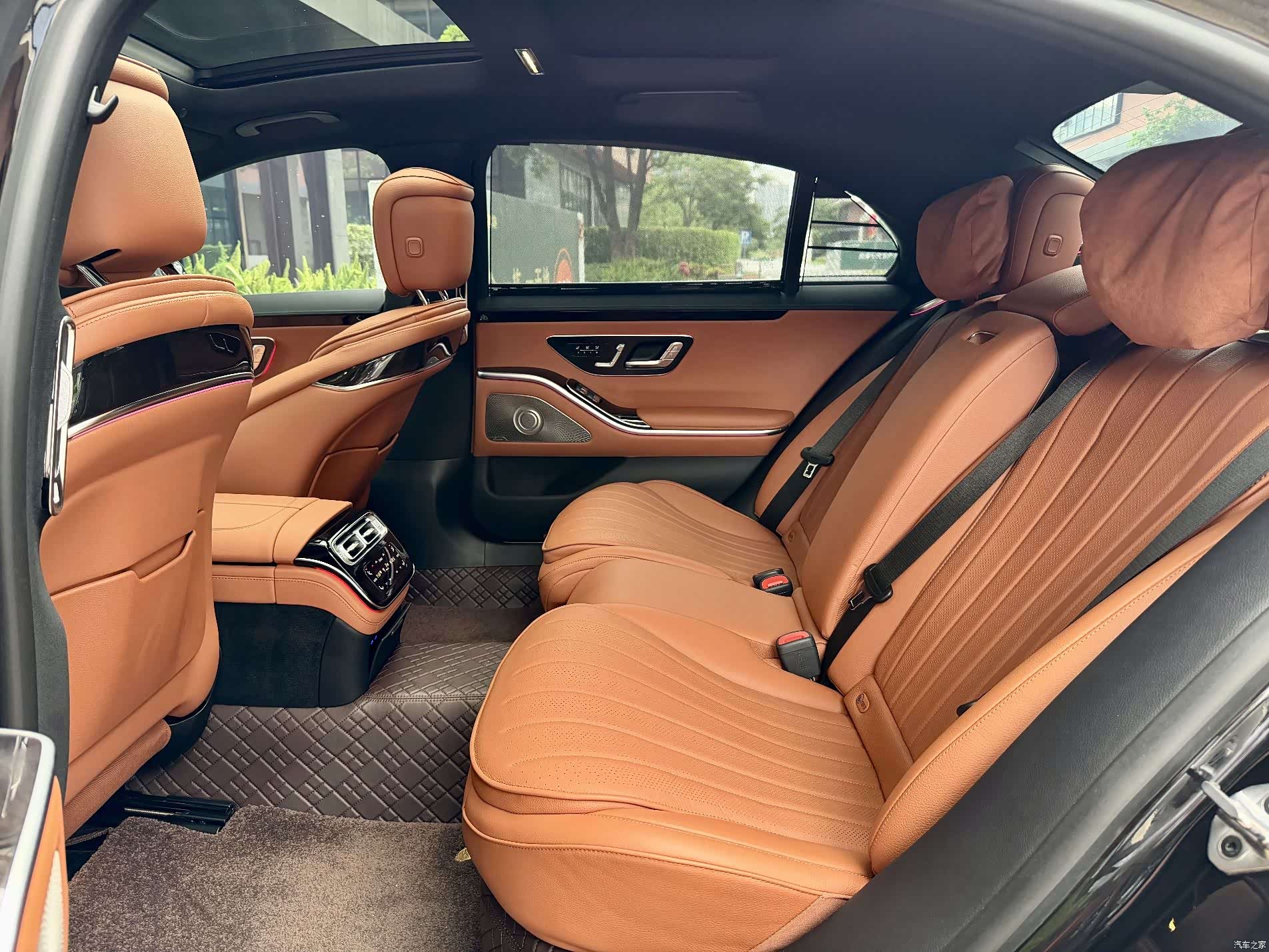 Mercedes-Benz S-Class, 2024 25