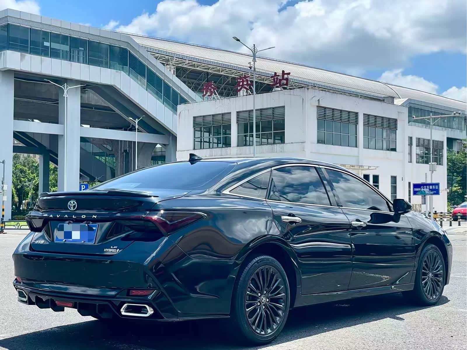 Toyota Avalon, 2023 6