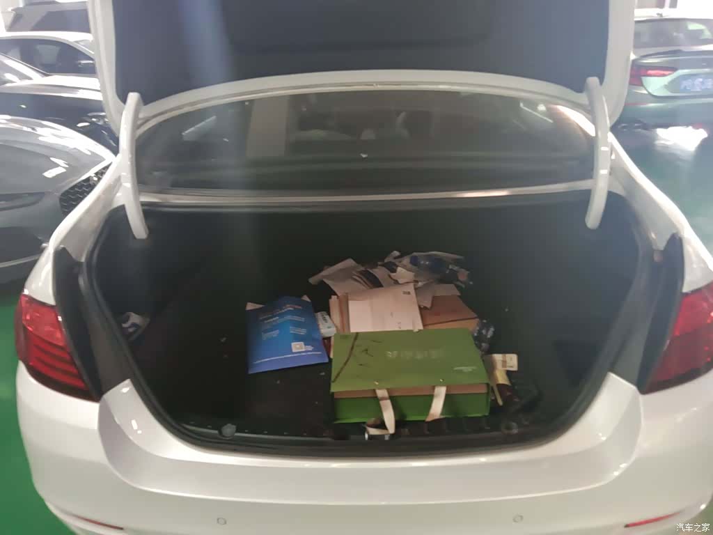 BMW 5 Series, 2015 10