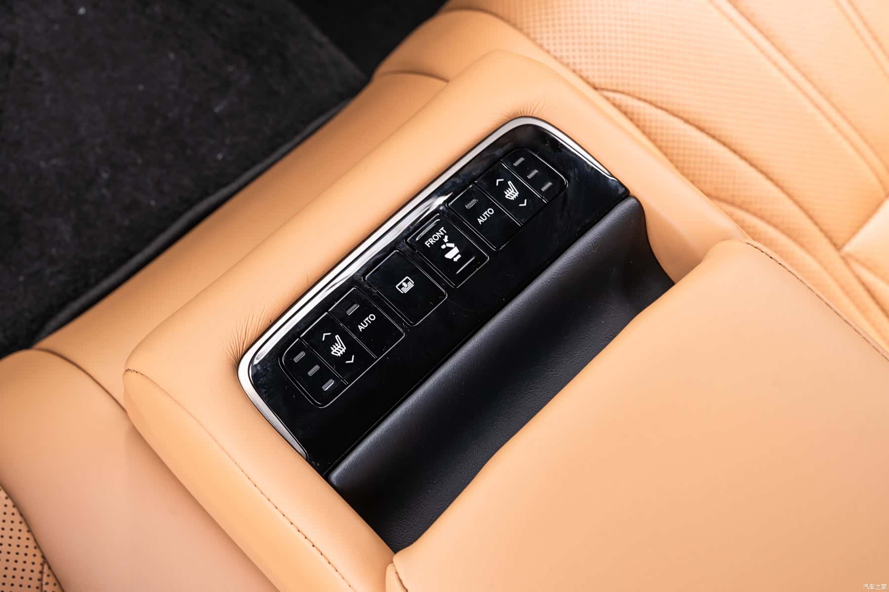 Lexus LS, 2021 18