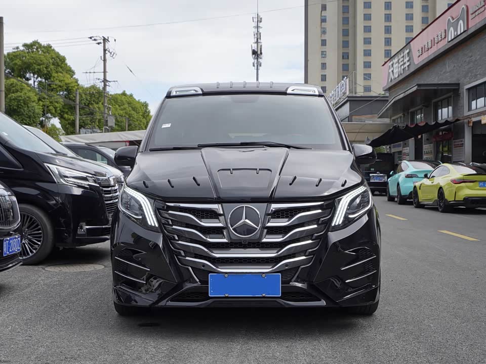 Mercedes-Benz Vito