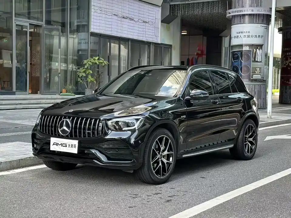 Mercedes-Benz GLC AMG