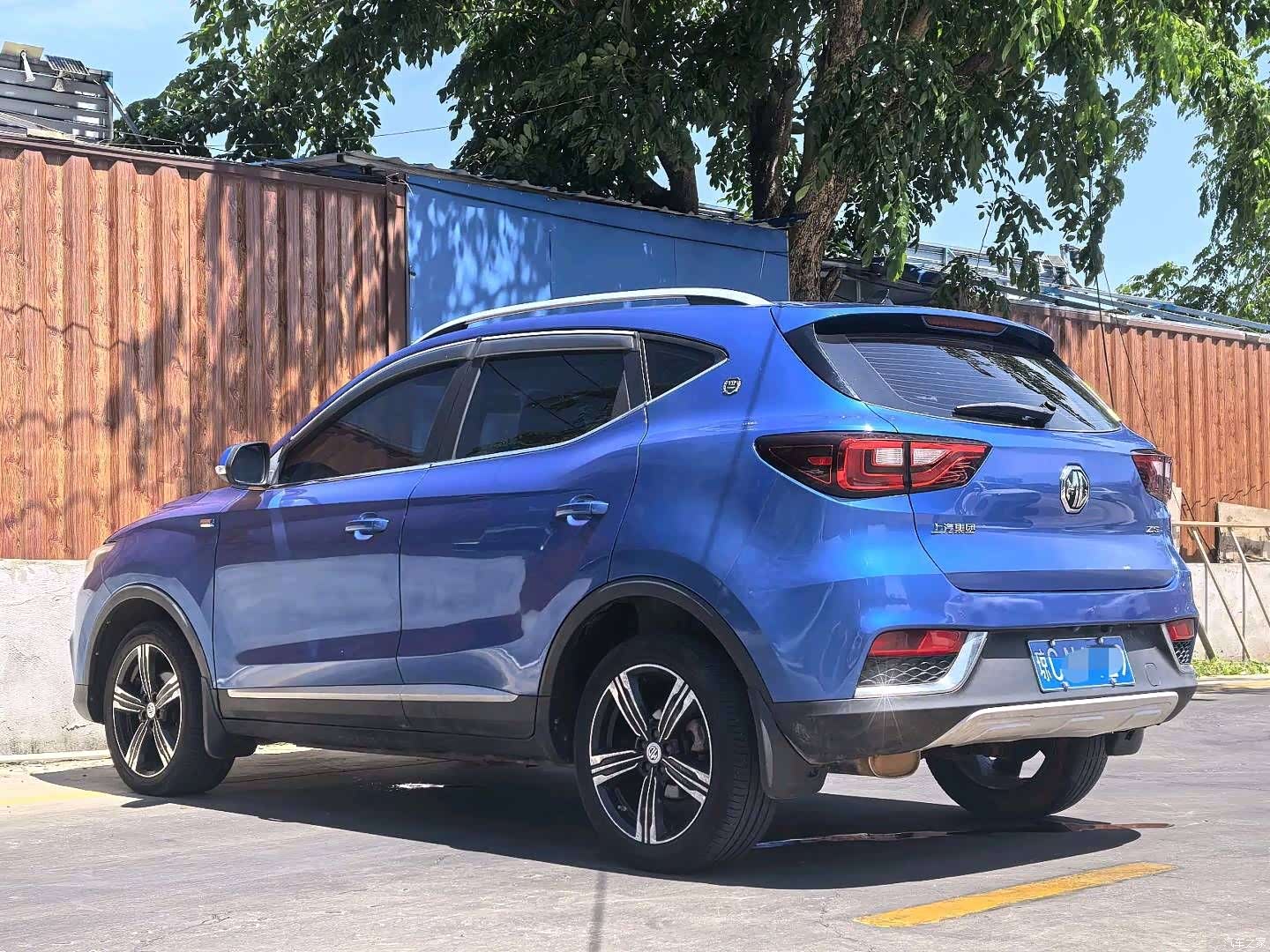 MG ZS, 2017 9