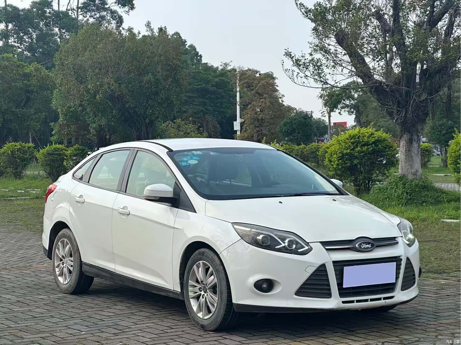 Ford Focus, 2014 3