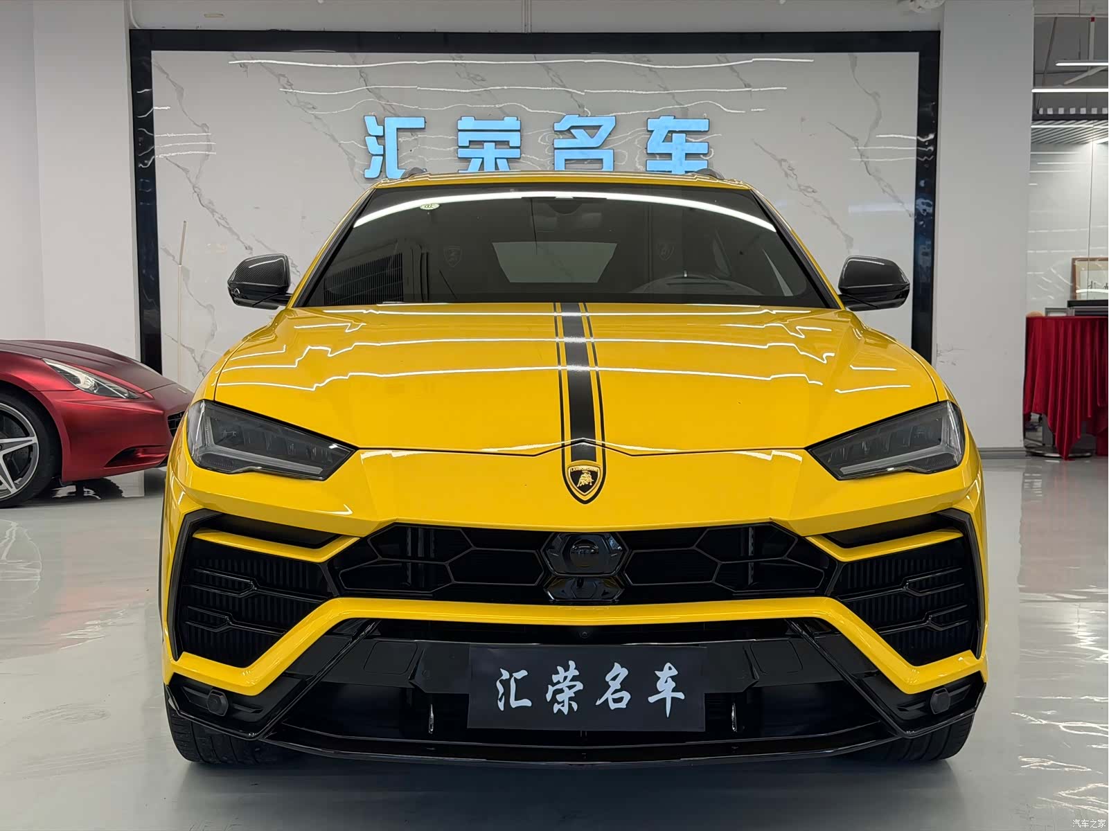 Lamborghini Urus, 2019 2