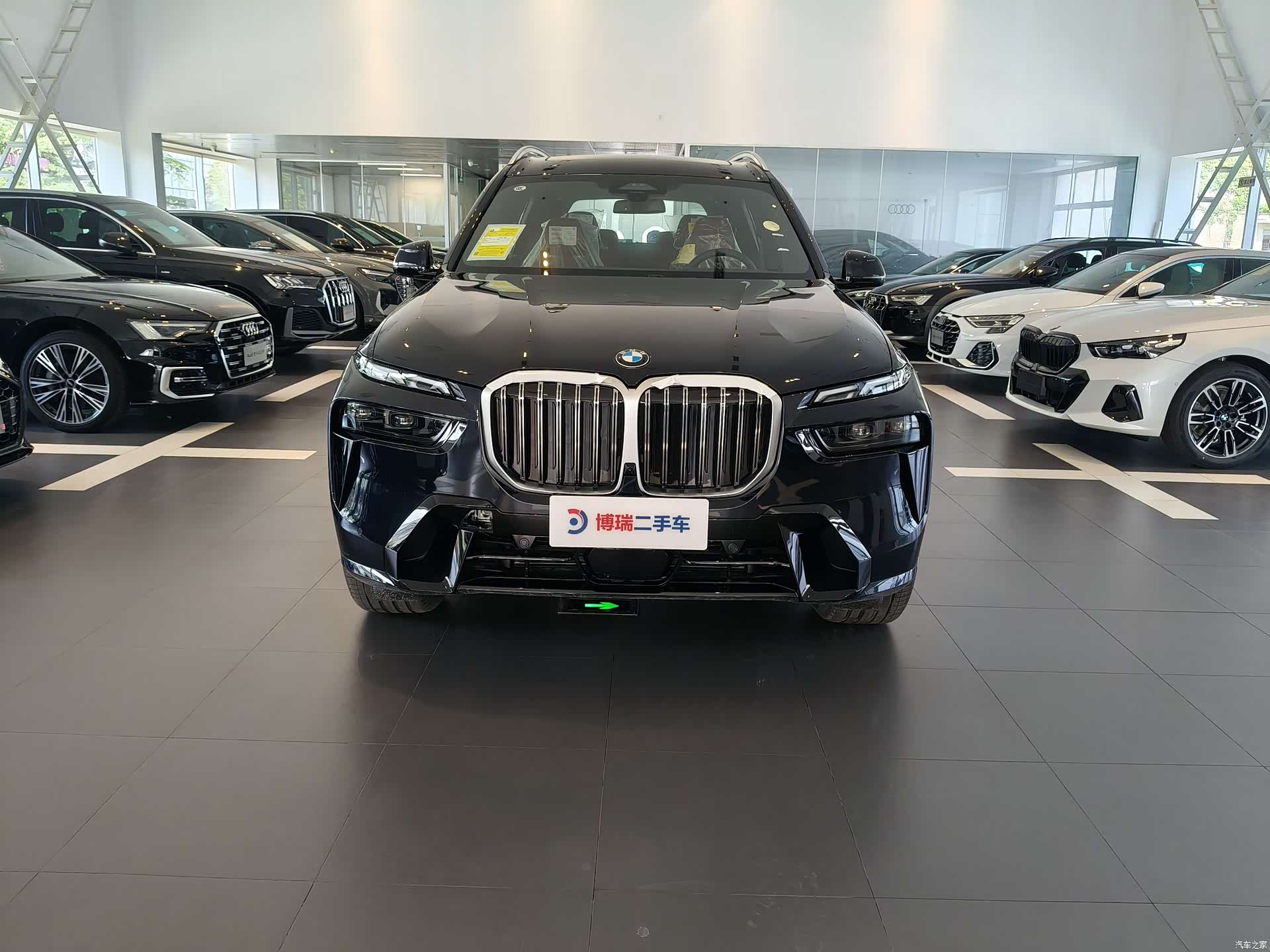 BMW X7, 1900 2