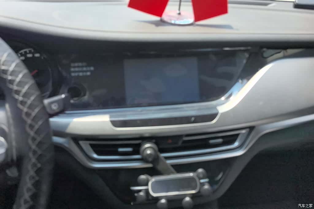 Changan CS35, 2019 13