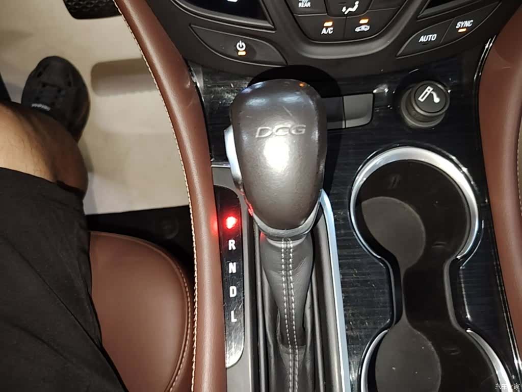 Buick Envision Plus, 2021 14