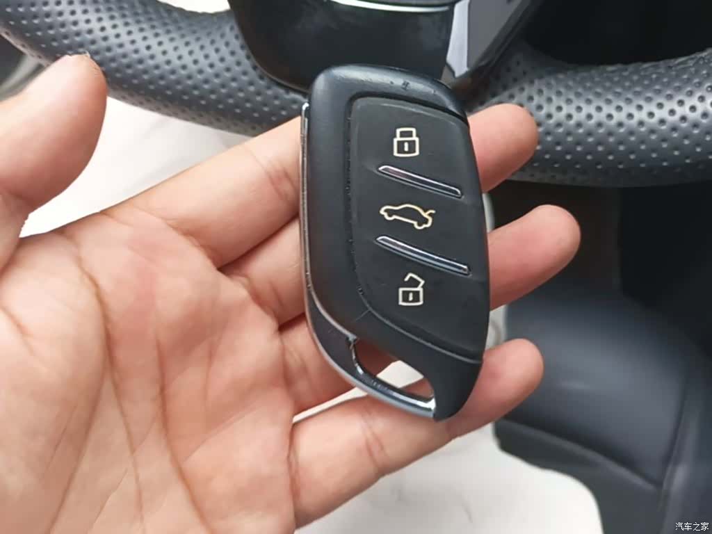 Roewe i5, 2023 9